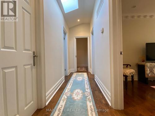 16 Brian Cliff Drive, Toronto, ON 