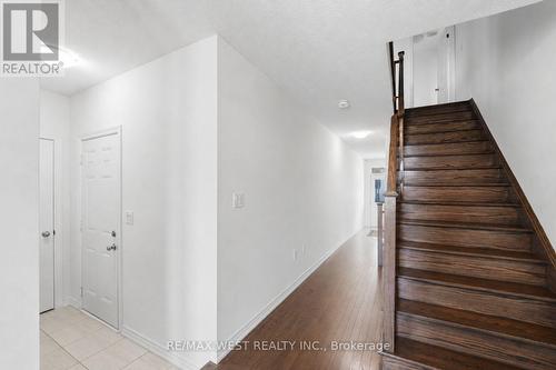 55 Holyrood Crescent, Vaughan, ON 