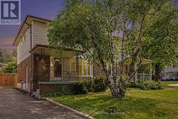 45 EDILOU DRIVE Toronto, ON M8W 4B4