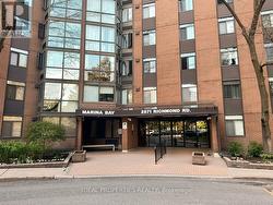 1213 - 2871 RICHMOND ROAD W  Ottawa, ON K2B 8M5