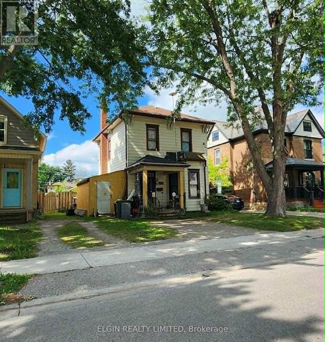 107 GLADSTONE AVENUE  St. Thomas, ON N5R 2L9