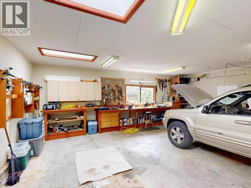 9573 Larson Road, Powell River, BC - Indoor Photo Showing Garage