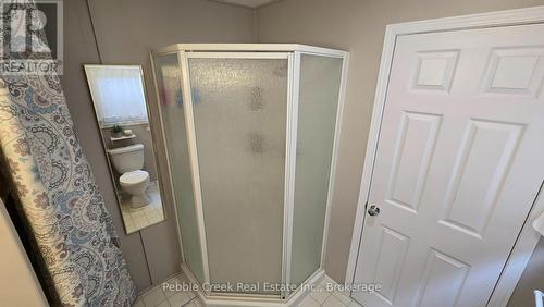 Shower - 6 Park Road, Central Huron (Goderich), ON 