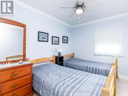 Bedroom 2 - 