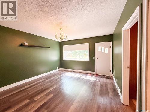 430 3Rd Street E, Shaunavon, SK - Indoor Photo Showing Other Room