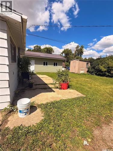 430 3Rd Street E, Shaunavon, SK - Outdoor