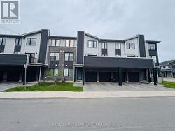 11 - 177 EDGEVALLEY ROAD London East (East D), ON N5V 0C5