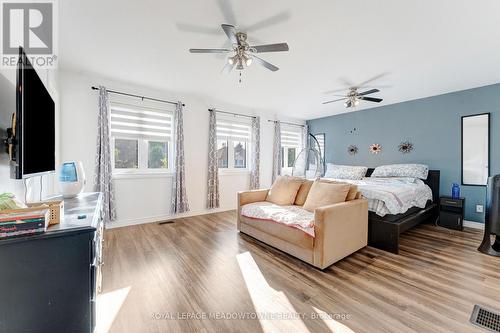 71 Mcfarlane Drive, Cambridge, ON 