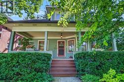 526 BURLINGTON Avenue  Burlington, ON L7S 1R8