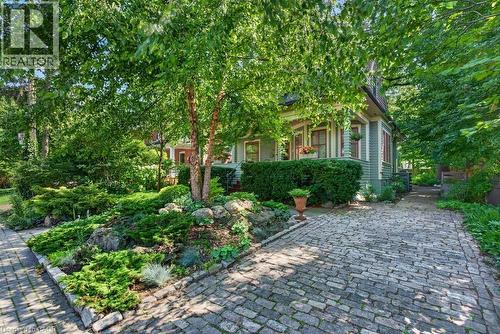526 Burlington Avenue, Burlington, ON - Outdoor