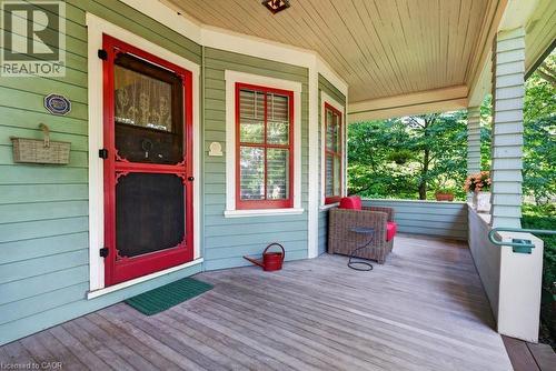 526 Burlington Avenue, Burlington, ON - Outdoor With Deck Patio Veranda With Exterior