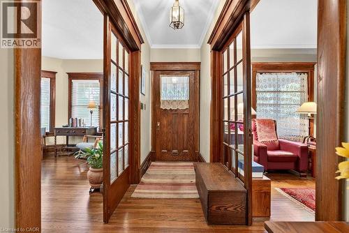 526 Burlington Avenue, Burlington, ON - Indoor Photo Showing Other Room
