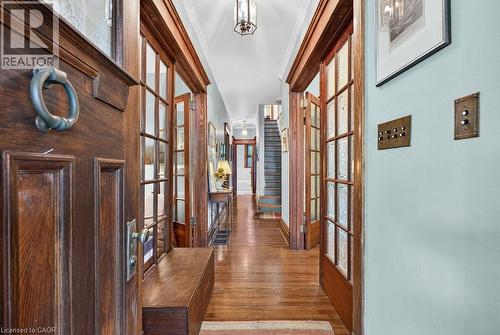 526 Burlington Avenue, Burlington, ON - Indoor Photo Showing Other Room