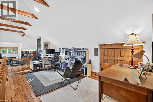 526 Burlington Avenue, Burlington, ON - Indoor