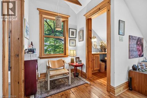 526 Burlington Avenue, Burlington, ON - Indoor