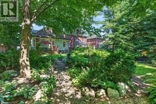 526 Burlington Avenue, Burlington, ON - Outdoor