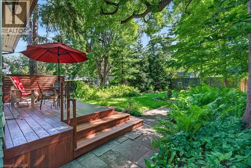 526 Burlington Avenue, Burlington, ON - Outdoor With Deck Patio Veranda