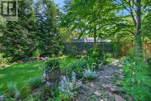 526 Burlington Avenue, Burlington, ON - Outdoor