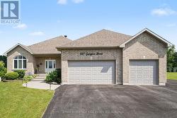 227 GEORGINA STREET Drummond/North Elmsley, ON K7H 3C9