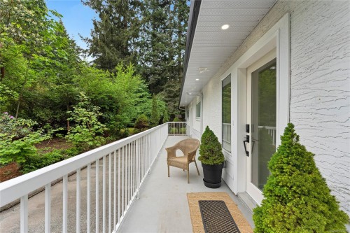 9370 Cottonwood Rd, Chemainus, BC 