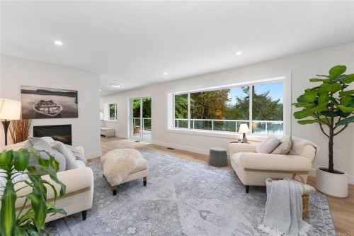 9370 Cottonwood Rd, Chemainus, BC 