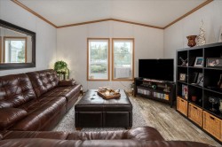 #11-6820 Parklands Pl  Lantzville, BC V0R 2H0