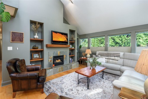 1716 Tofino Pl, Comox, BC 