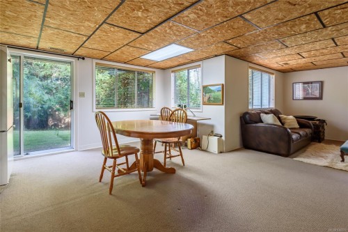 1716 Tofino Pl, Comox, BC 