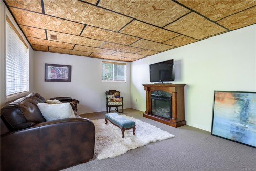 1716 Tofino Pl, Comox, BC 