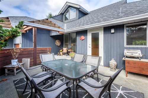 1716 Tofino Pl, Comox, BC 