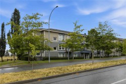 #203-4050 Douglas St Saanich, BC V8X 0A5