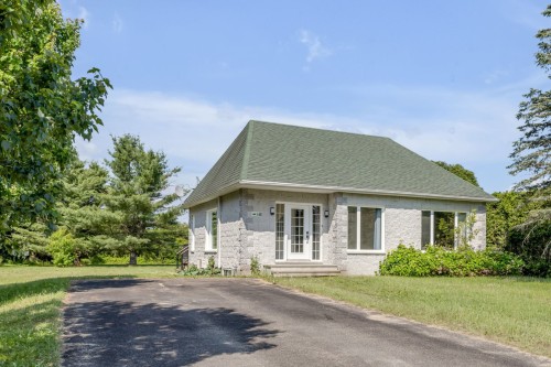 Façade - 142 Rue Du Parc, Shannon, QC 