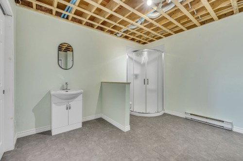Salle de bains - 142 Rue Du Parc, Shannon, QC 