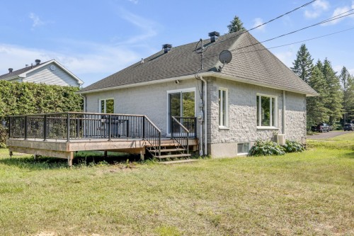 Face arrière - 142 Rue Du Parc, Shannon, QC 