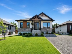 729 Rue des Sables  Sainte-Catherine-De-La-Jacques-Cartier, QC G3N 3C5