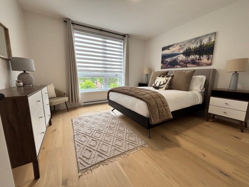 Chambre à coucher - 201-800 Rue De St-Jovite, Mont-Tremblant, QC - Indoor Photo Showing Bedroom