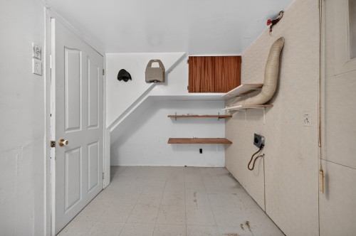 Laundry - 988 18E Avenue, Laval (Fabreville), QC - Indoor Photo Showing Other Room