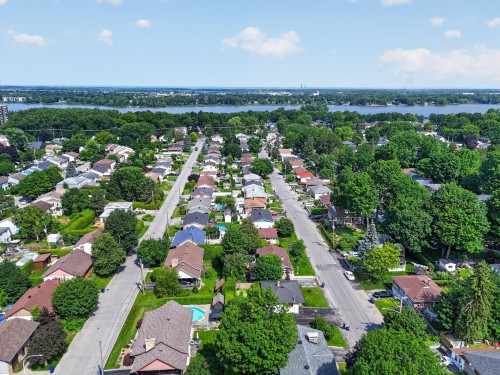 View - 988 18E Avenue, Laval (Fabreville), QC - Outdoor With View