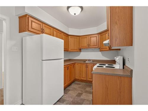 115 Elizabeth Drive, Gander, NL - Indoor Photo Showing Kitchen