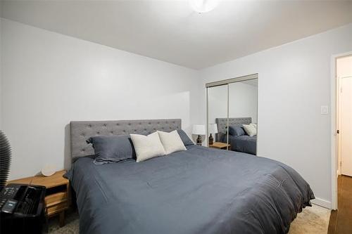 202-211 Coniston St, Winnipeg, MB 