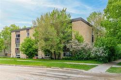 202-211 Coniston ST  Winnipeg, MB R2H 3C2