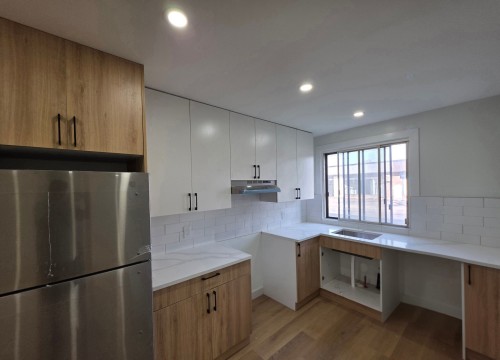 140 290 Rue Lawrence — photo 1