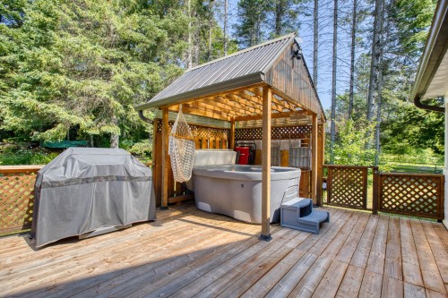 Spa - 275 Ch. Du Mont-Loup-Garou, Sainte-Adèle, QC - Outdoor With Deck Patio Veranda With Exterior