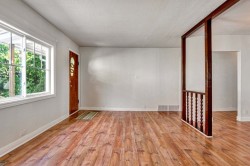 Salon - 