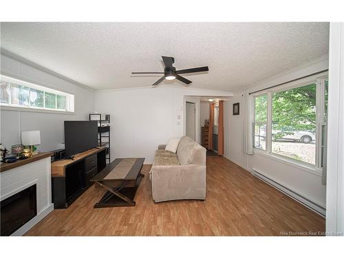 21 Kellys Dr, Fredericton, NB 