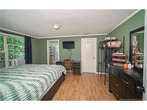 21 Kellys Dr, Fredericton, NB 