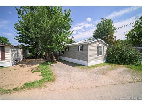 21 Kellys Dr, Fredericton, NB 