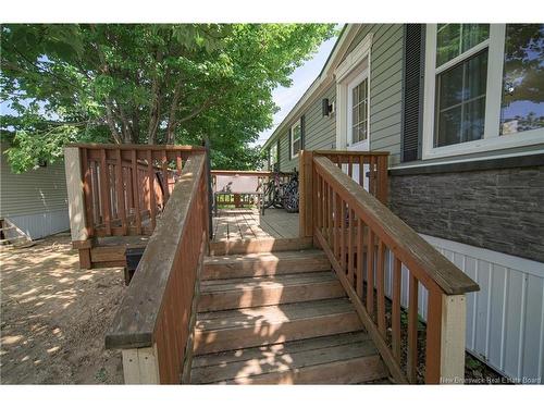 21 Kellys Dr, Fredericton, NB 