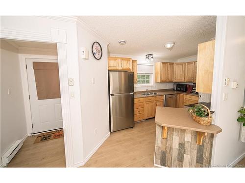 21 Kellys Dr, Fredericton, NB 
