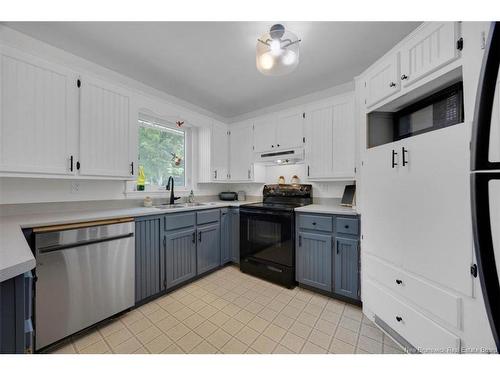 77 Law Ave, Hampton, NB 